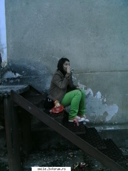 sth new :rotfl:  the green kid is here ^^.